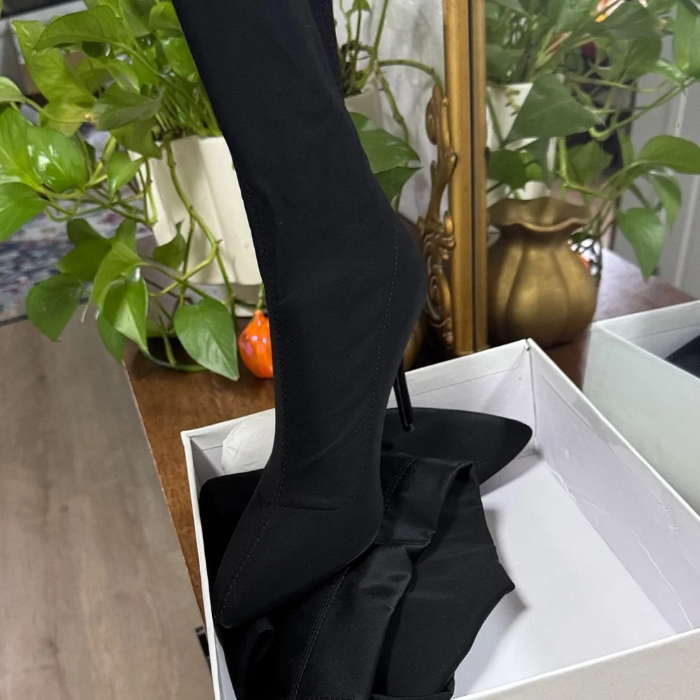 Sexy Black Women's Over-the-Knee Boots